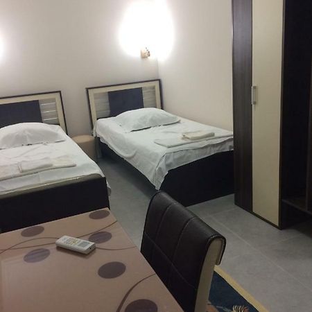 Batumi Guesthouse 28A 外观 照片