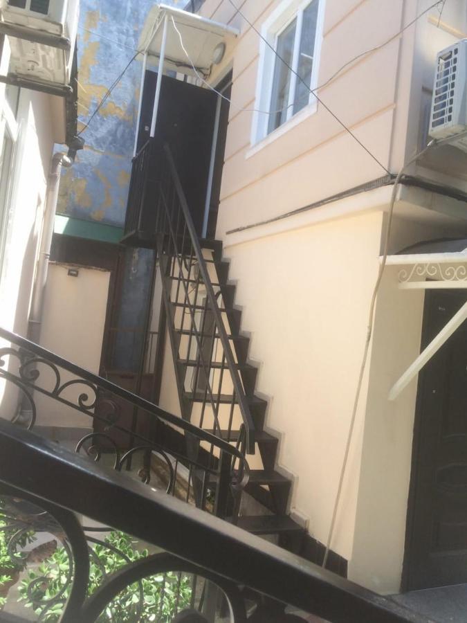 Batumi Guesthouse 28A 外观 照片