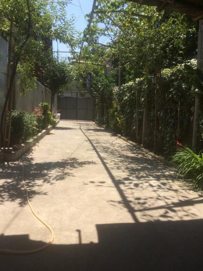 Batumi Guesthouse 28A 外观 照片