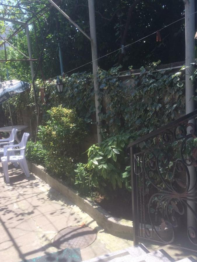 Batumi Guesthouse 28A 外观 照片