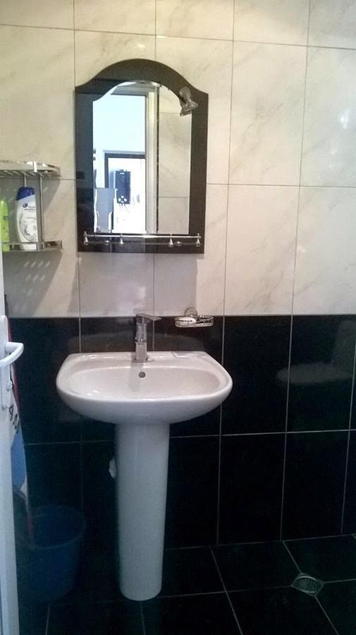 Batumi Guesthouse 28A 外观 照片