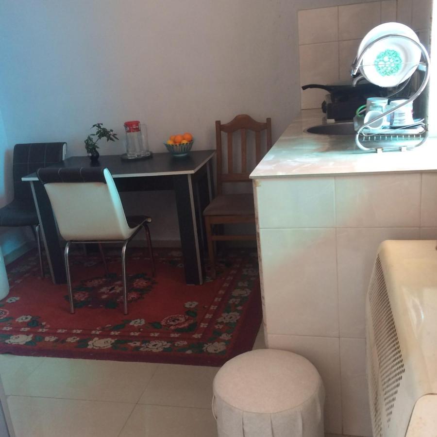 Batumi Guesthouse 28A 外观 照片
